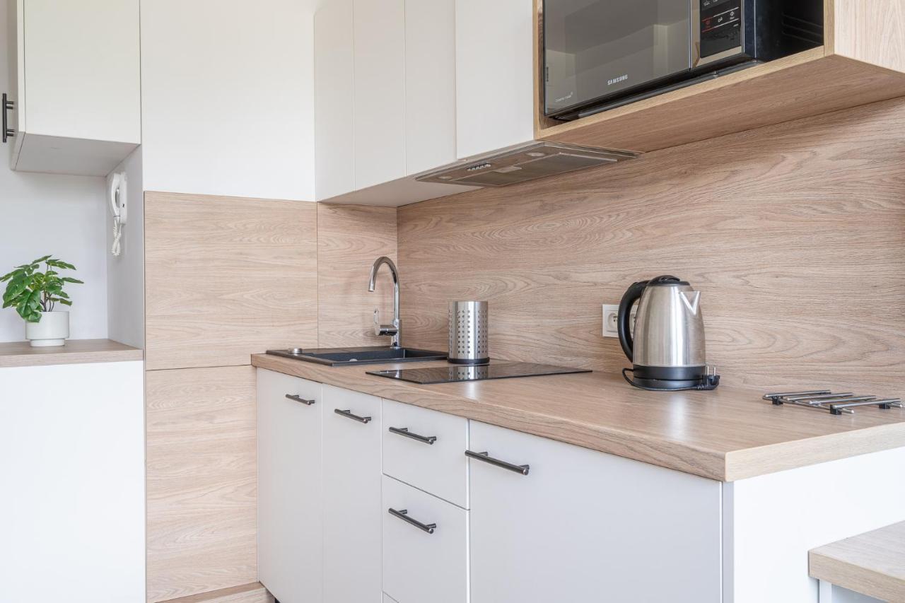 Rentplanet - Studio Dyrekcyjna Wroclaw Luaran gambar