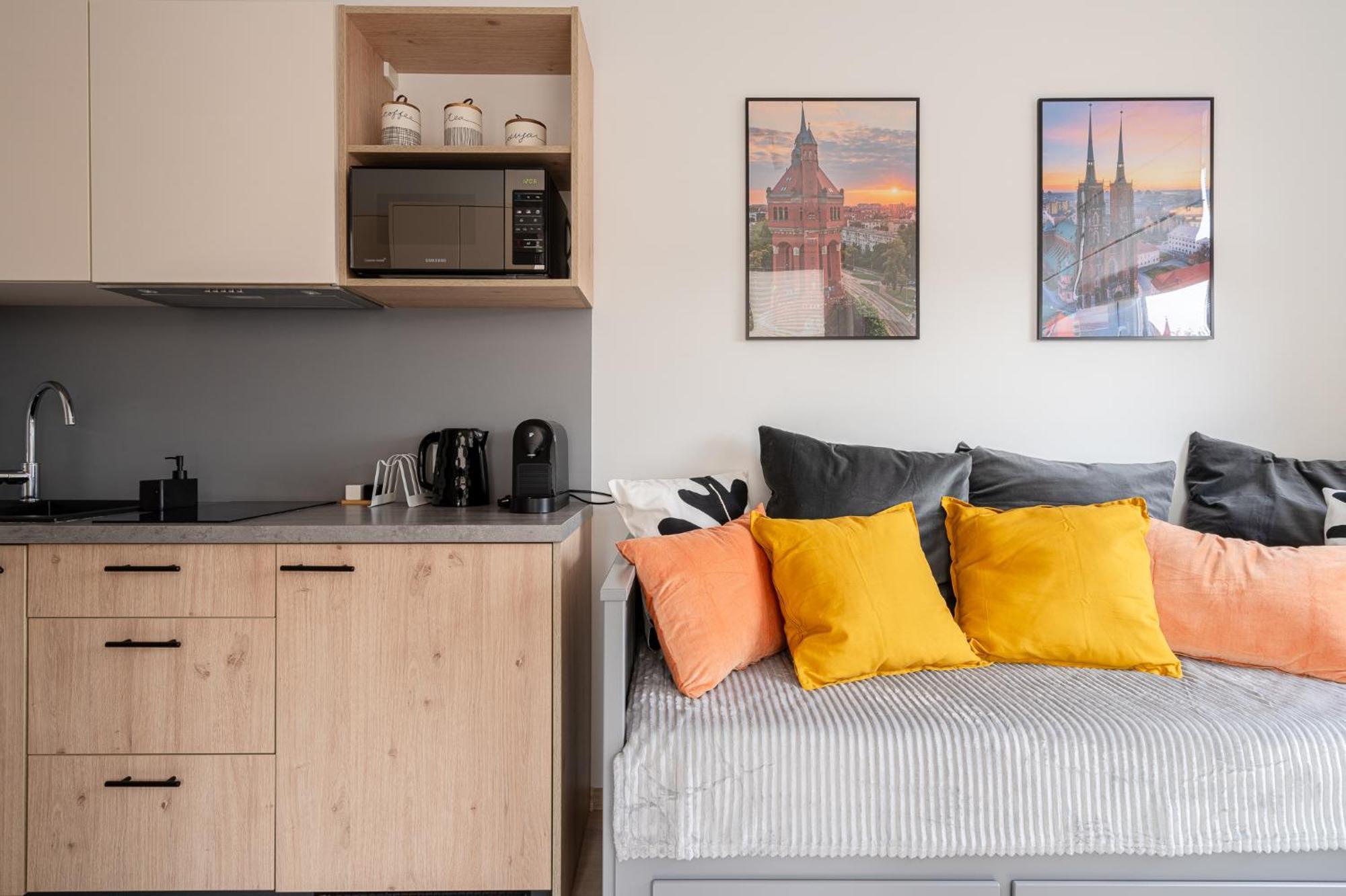 Rentplanet - Studio Dyrekcyjna Wroclaw Luaran gambar