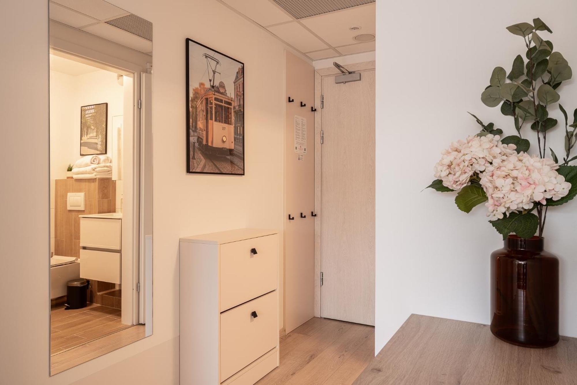 Rentplanet - Studio Dyrekcyjna Wroclaw Luaran gambar