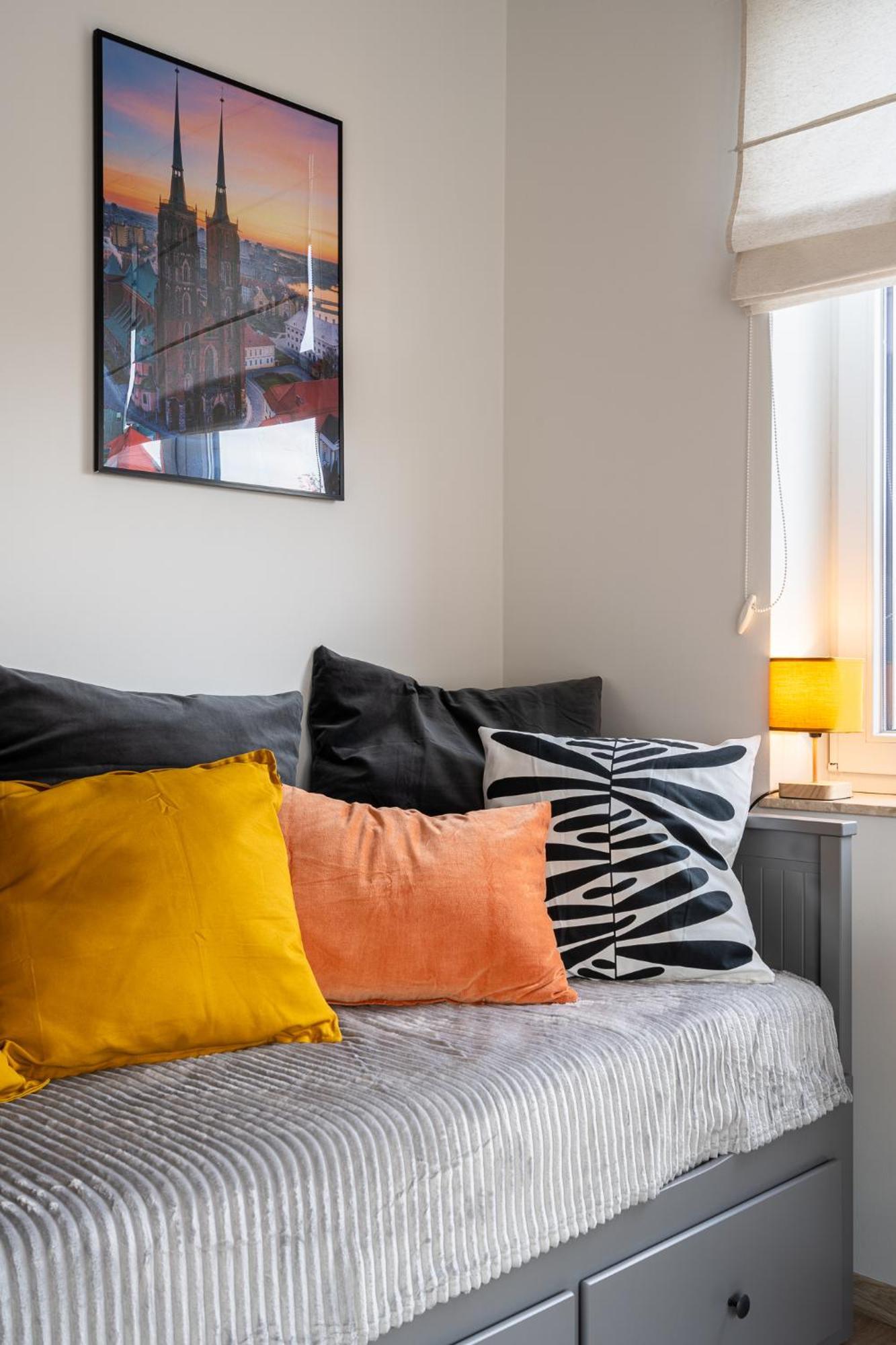 Rentplanet - Studio Dyrekcyjna Wroclaw Luaran gambar