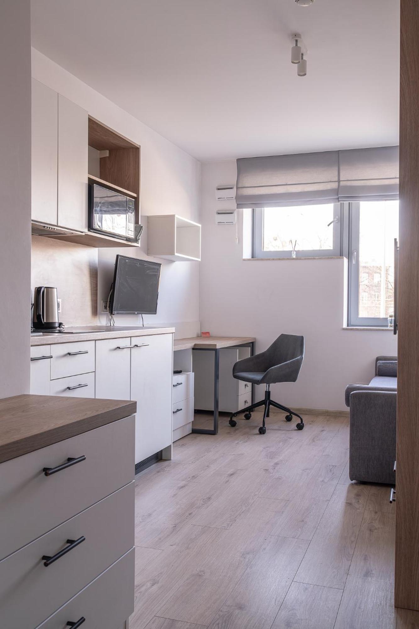 Rentplanet - Studio Dyrekcyjna Wroclaw Luaran gambar